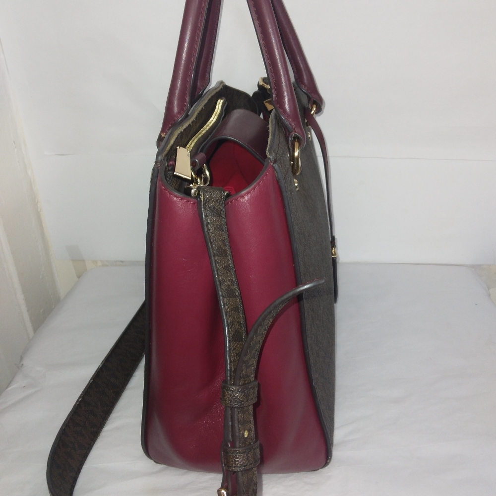 Michael Kors monogram satchel bag - Picture 4 of 16